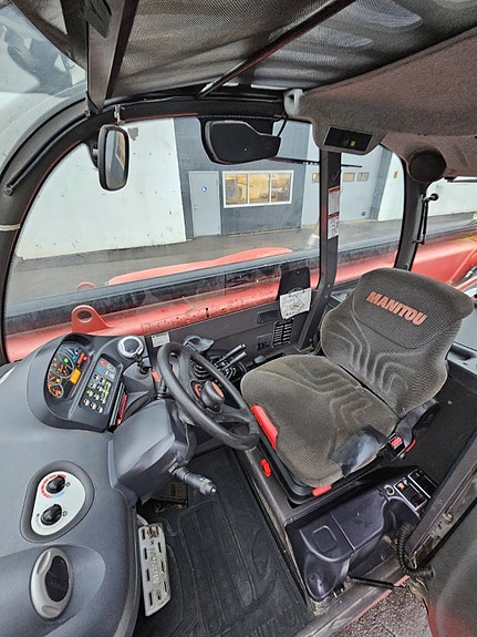Manitou MT 1840 ST3B, 5918 timer, 2015 mod, 18 meter, Pallegaffel, Skuff, jib, 4 ton løftekapasitet. 28 of 30