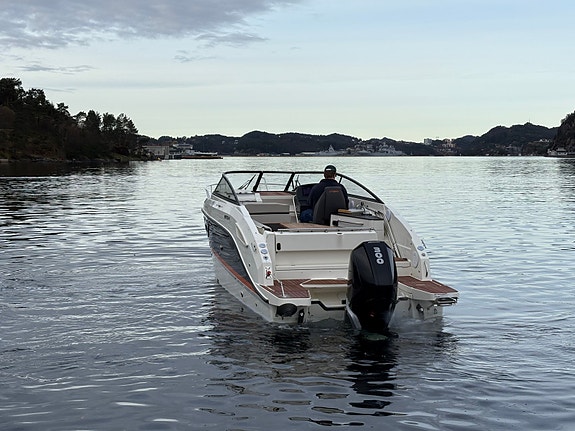 BM-115 Uttern D77-Luksus Day cruiser-300 hk Mercury | Fullt utstyrt "Høstpris" 11 of 30