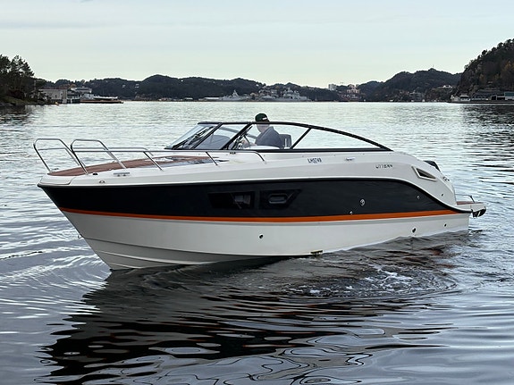 BM-115 Uttern D77-Luksus Day cruiser-300 hk Mercury | Fullt utstyrt "Høstpris" 4 of 30