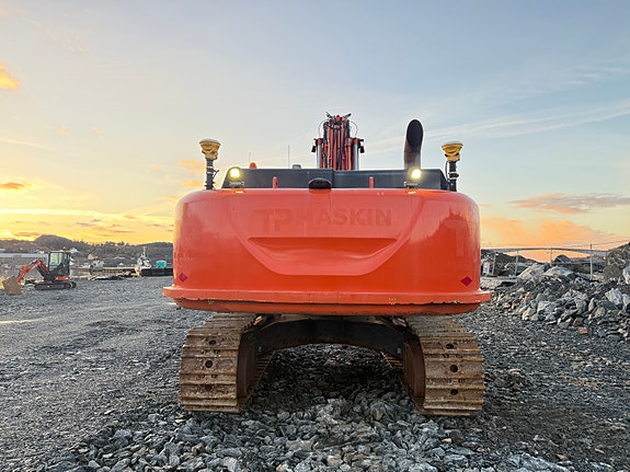 Hitachi ZX350LC-5B inkl. Boretårn Montabert CPA X-Tend! 5 of 5