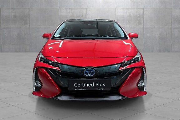Toyota Prius Plug-in Hybrid 8 of 20
