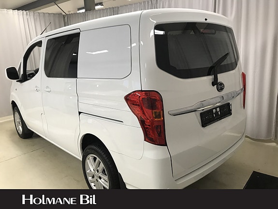 BYD T3 5 of 30