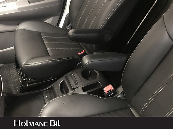 BYD T3 12 of 30