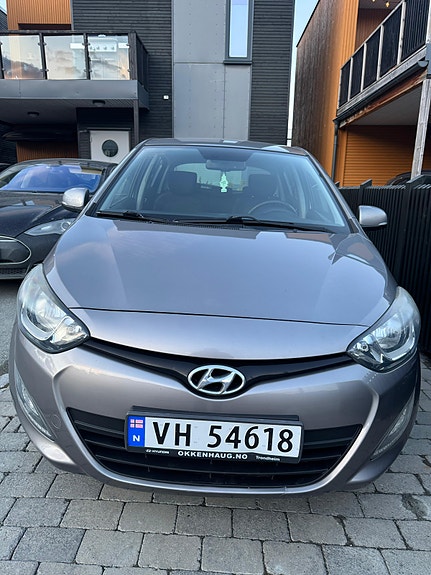 Hyundai i20 4 of 5