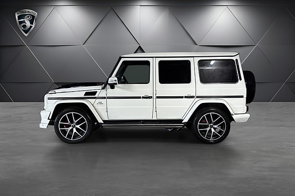 Mercedes-Benz G55 7 of 24