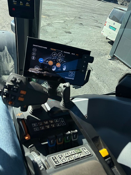 Valtra Q305 2023, kr 2 099 000,-