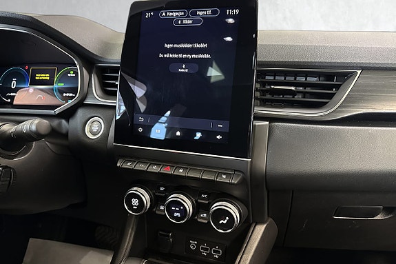 Enkel tilkobling til bluetooth for samtaler og musikk.