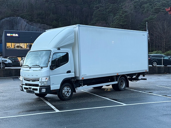 Mitsubishi Fuso Canter. C1 med automatgir.