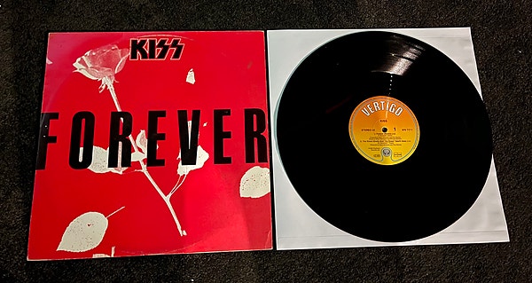 Kiss Forever vinyl sjelden 12” Maxi!