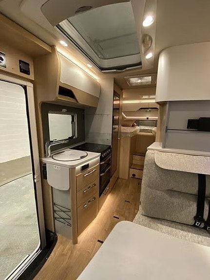 Hymer B580MC-T "Modern Comfort" 16 of 30