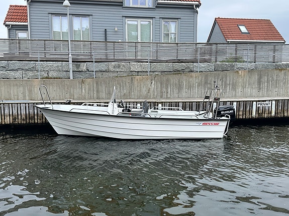 Ny leveringsklar fullrigget Øien 530F med 40 Suzuki 3 of 5