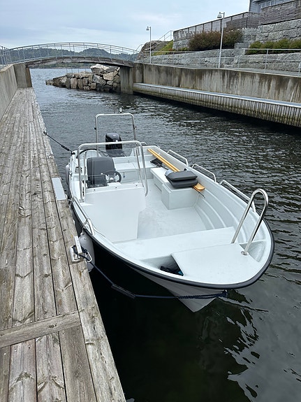 Ny leveringsklar fullrigget Øien 530F med 40 Suzuki 4 of 5