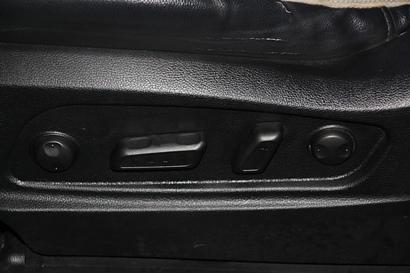 Kia Carens 11 of 25