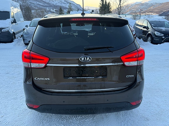Kia Carens 6 of 25