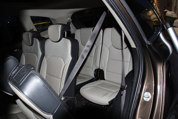 Kia Carens 20 of 25