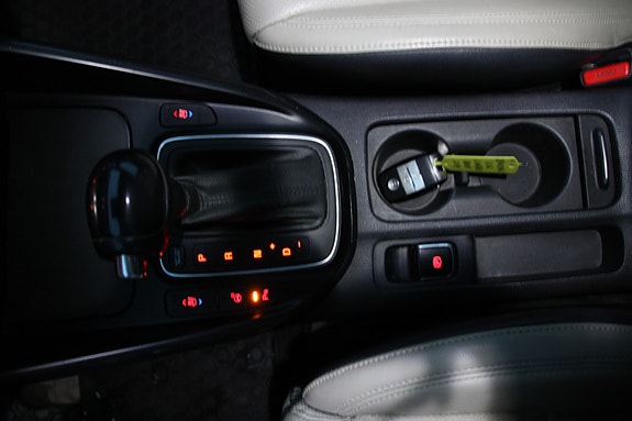 Kia Carens 16 of 25
