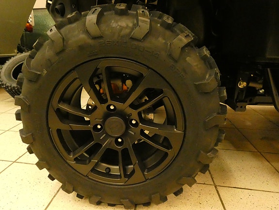 CFMOTO Cforce 850 Touring Black edition 14 of 16