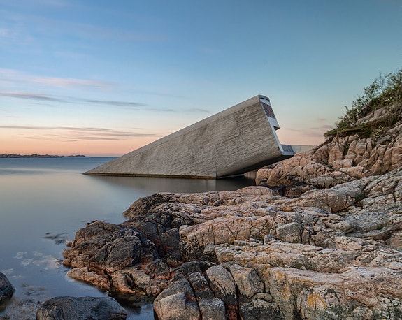 Restaurant "Under" (foto kred. Sindre Ellingsen)