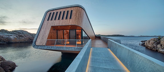 Restaurant "Under" (foto kred. Sindre Ellingsen)