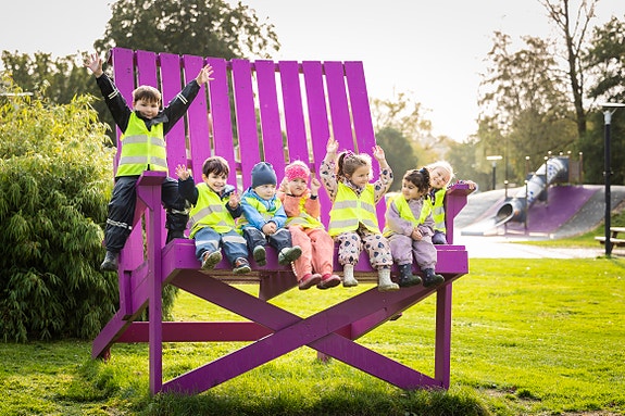Barnehagebarn i Badeparken i Sandefjord.