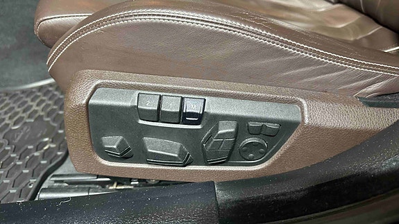 BMW 650i 30 of 30