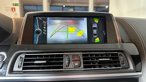 BMW 650i 28 of 30