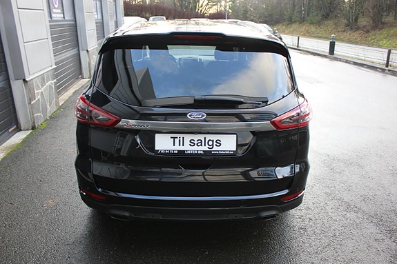 Ford S-MAX 5 of 29