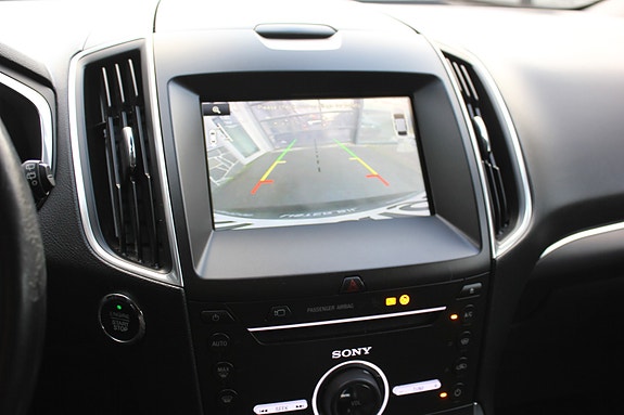 Ford S-MAX 27 of 29