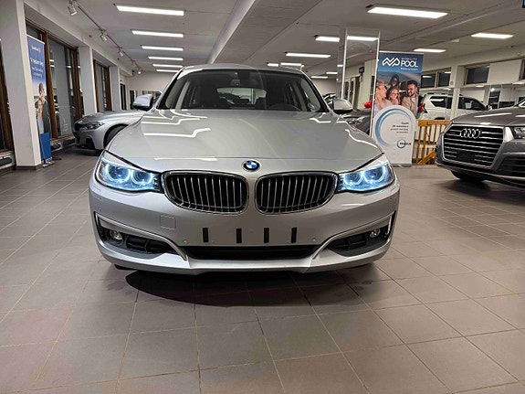 BMW 320d 3 of 22