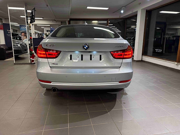 BMW 320d 5 of 22