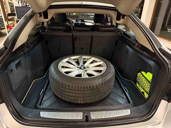 BMW 320d 11 of 22