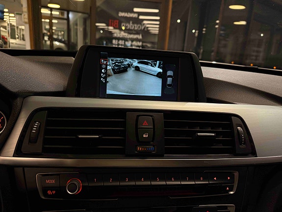 BMW 320d 13 of 22