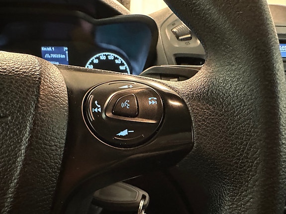 Ford Transit Connect 11 of 25