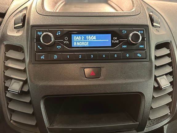 Ford Transit Connect 13 of 25