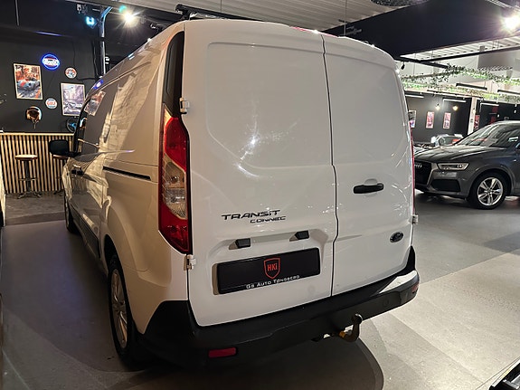 Ford Transit Connect 7 of 25