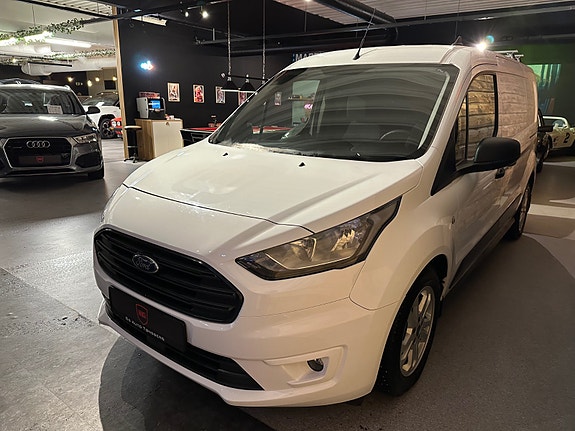 Ford Transit Connect 5 of 25