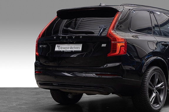 Volvo XC90 6 of 25