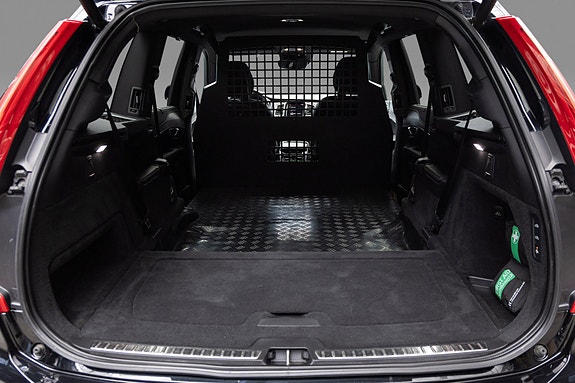 Volvo XC90 19 of 25