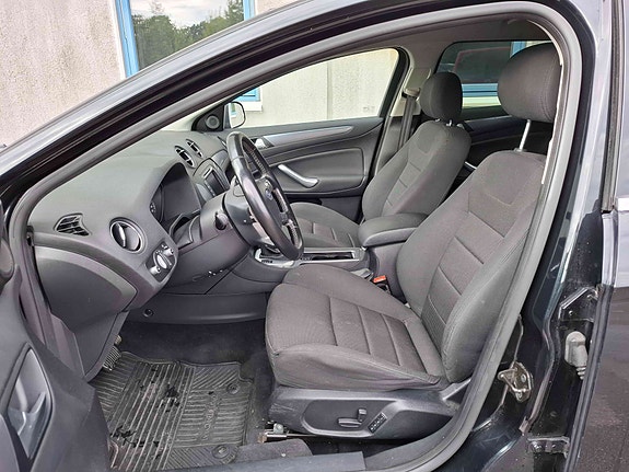 Ford Mondeo 9 of 28