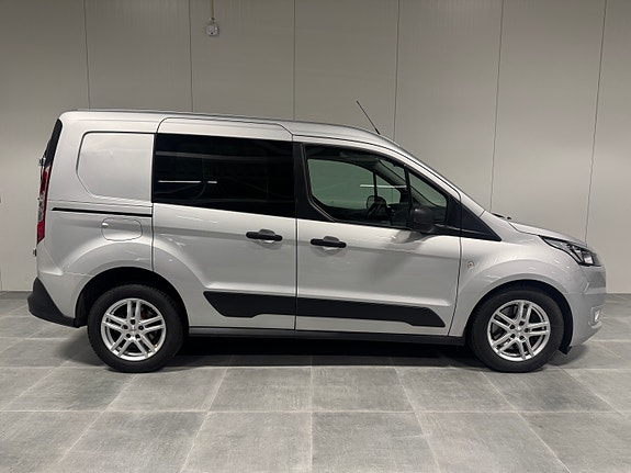 Ford Transit Connect 2 of 5