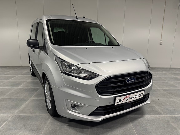 Ford Transit Connect 5 of 5
