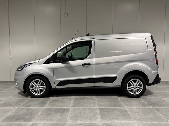 Ford Transit Connect 11 of 30