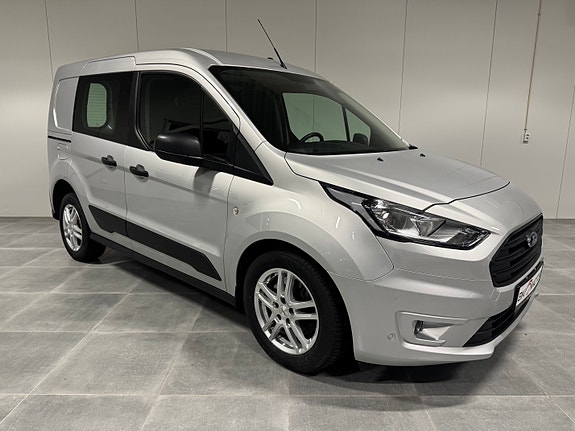 Ford Transit Connect 3 of 5