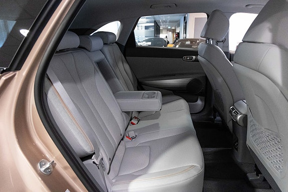 Hyundai Nexo 9 of 16