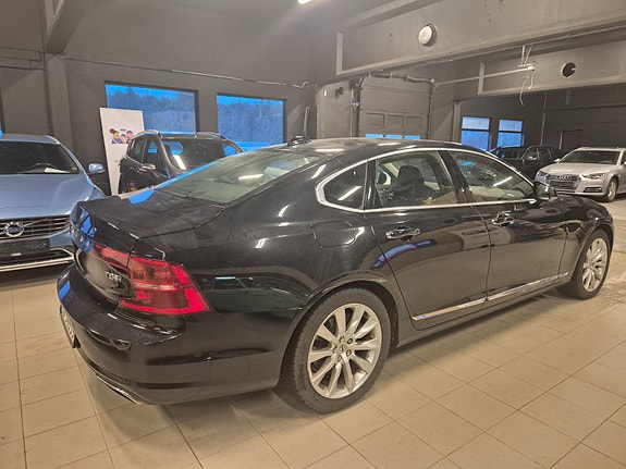 Volvo S90 5 of 5