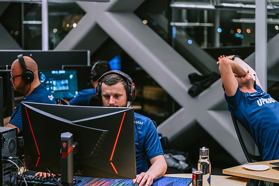 To ganger i året arrangerer vi LAN for alle ansatte, på tvers av land og byer.