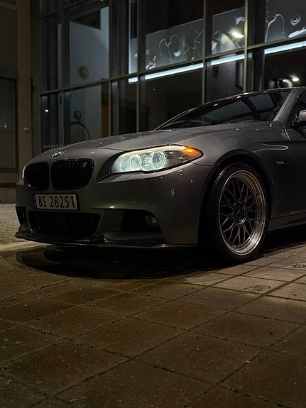 BMW 535i 3 of 10