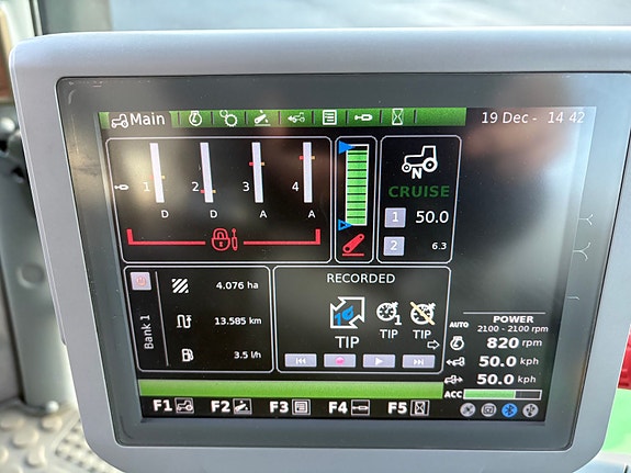 Deutz Fahr Agroton TTV 630 2012, kr 550 000,-