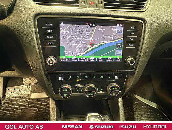 Skoda Octavia 17 of 28