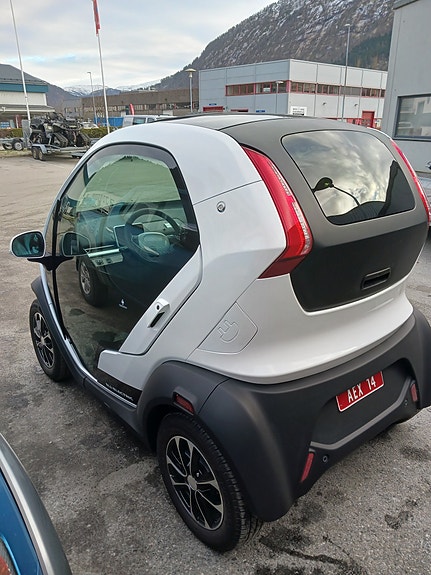 Eli Zero Eli Plus -Elektrisk Mopedbil - 16år- 5 års garanti 2 of 3